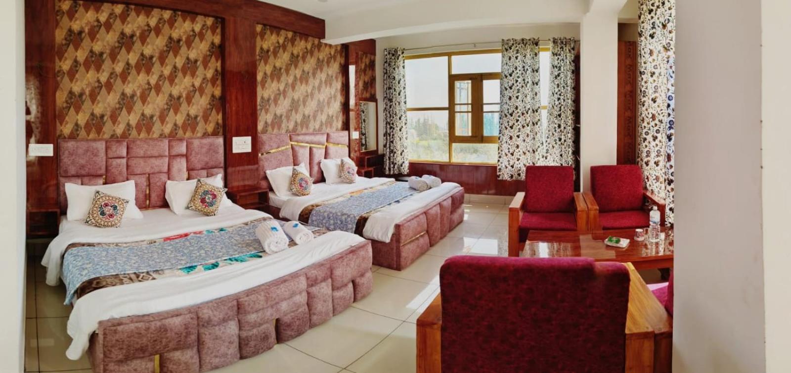 Gulmarg Gs Residency Hotel エクステリア 写真